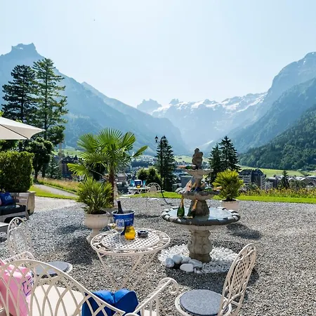 Terrace Hotel 3*