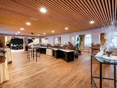 Terrace Szálloda 3*