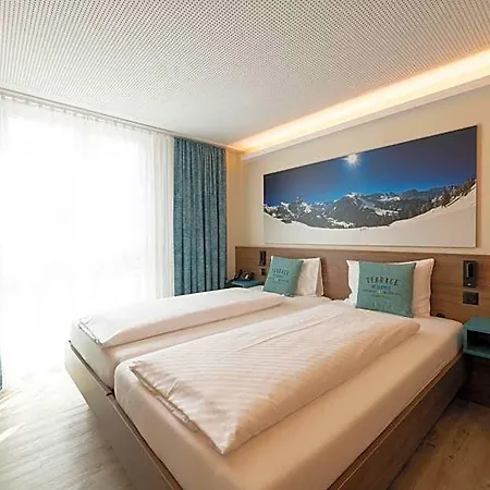 Terrace 3*